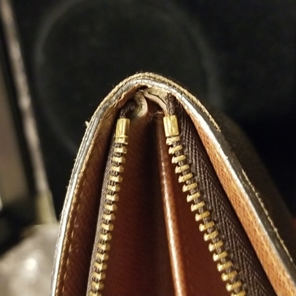 LOUIS VUITTON pochette porter monnaie AUTHENTIC luxury - Picture 9 of 11